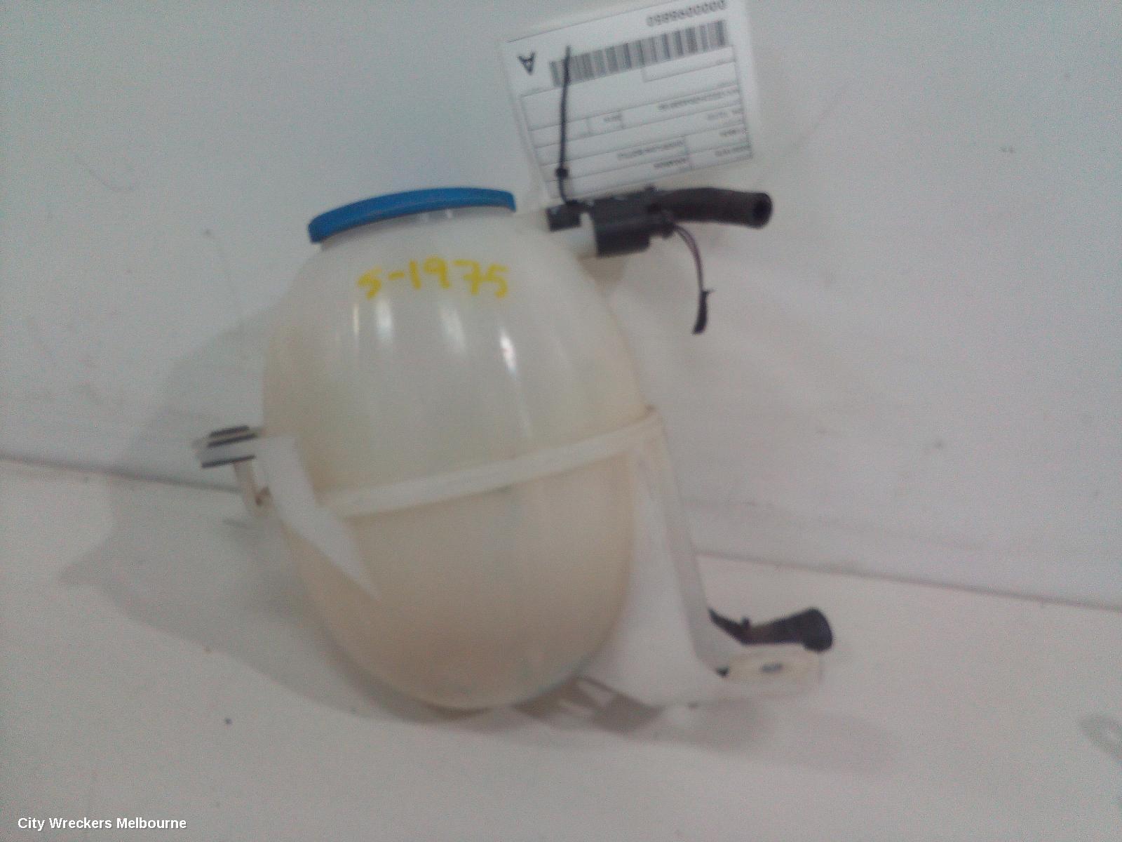 VOLKSWAGEN AMAROK OVERFLOW BOTTLE, 2H, 12/2010 ONWARDS - Image 3