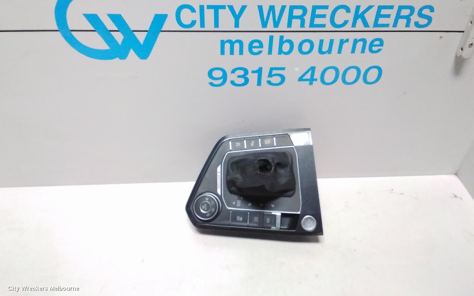 VOLKSWAGEN TIGUAN GEAR STICK/SHIFTER, 5NA, AUTO, 7 SPEED, 06/2016 ONWARDS - Image 1