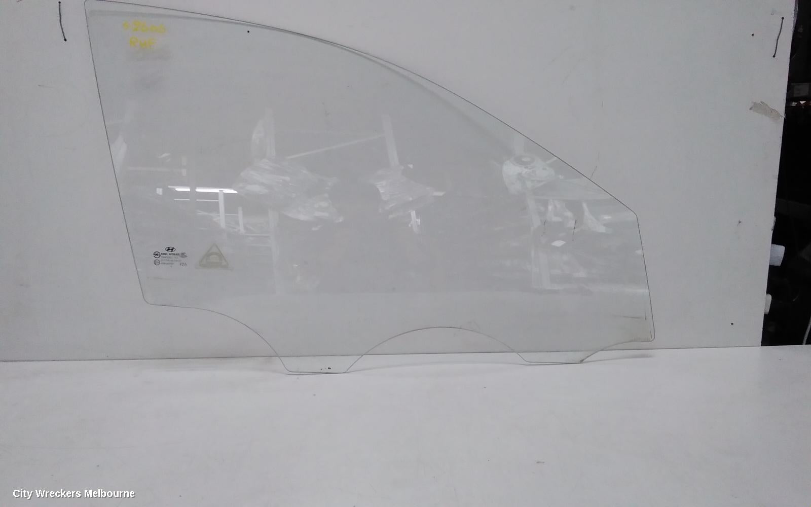 HYUNDAI I30 RIGHT FRONT DOOR WINDOW, FD, HATCH, 09/2007 - 04/2012 - Image 1
