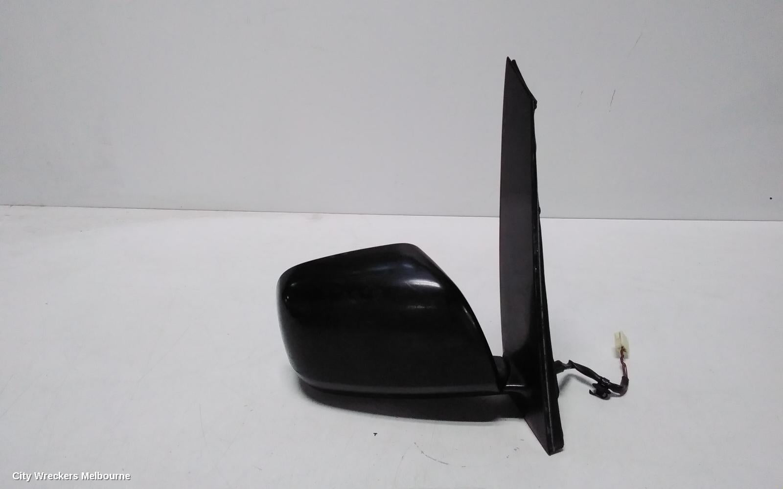 TOYOTA TARAGO RIGHT DOOR MIRROR, ACR30, POWER, 06/2000 - 02/2006 - Image 1