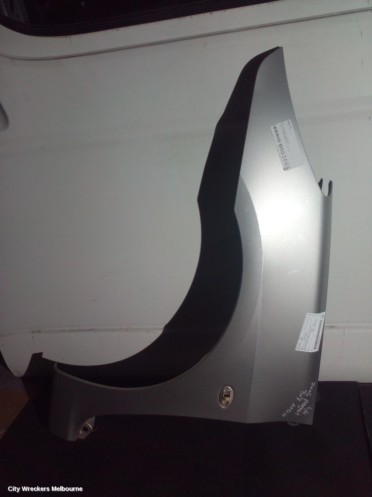 PEUGEOT 307 LEFT GUARD, T6, HATCH/WAGON/CABRIO, 10/2005 - 12/2009 - Image 3