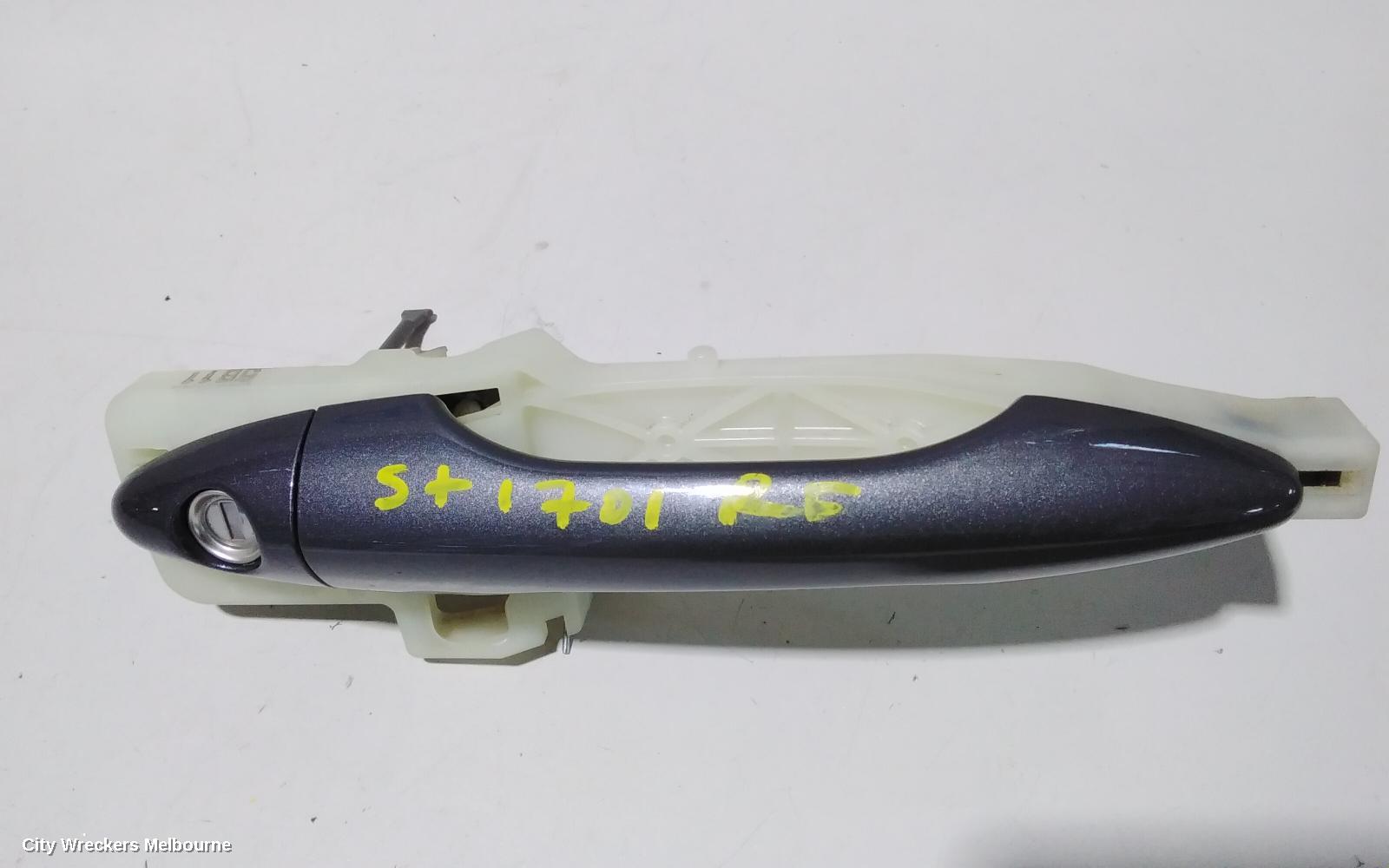HYUNDAI IX35 DOOR HANDLE, OUTER, RH FRONT/REAR, COLOUR CODED, NON SENSOR TYPE, LM SERIES, 11/2009 - 01/2016 - Image 2