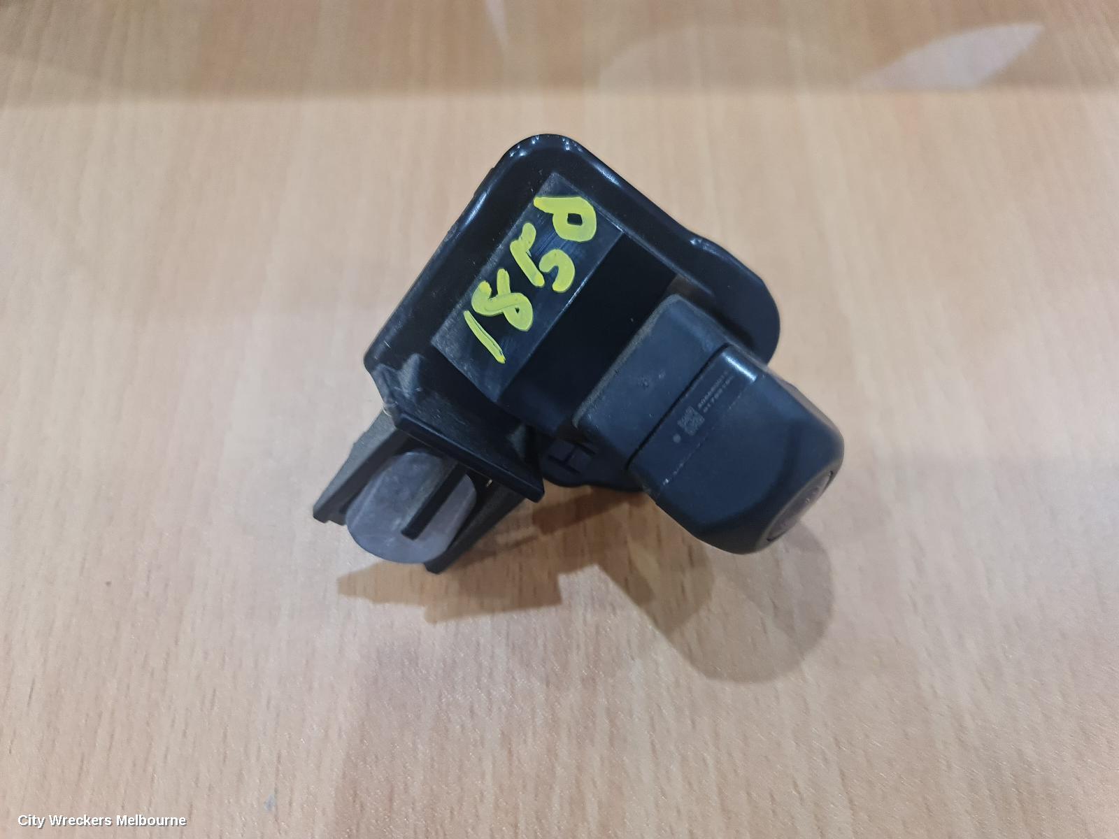 TOYOTA COROLLA REVERSE CAMERA, REVERSE CAMERA, ZRE182R, 10/2012 - 06/2018 - Image 1