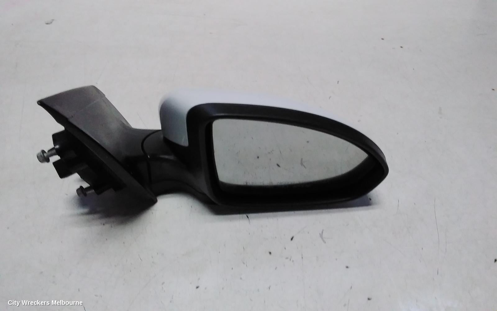 HOLDEN CRUZE RIGHT DOOR MIRROR, JG-JH, NON INDICATOR TYPE, 03/2009 - 01/2017 - Image 2
