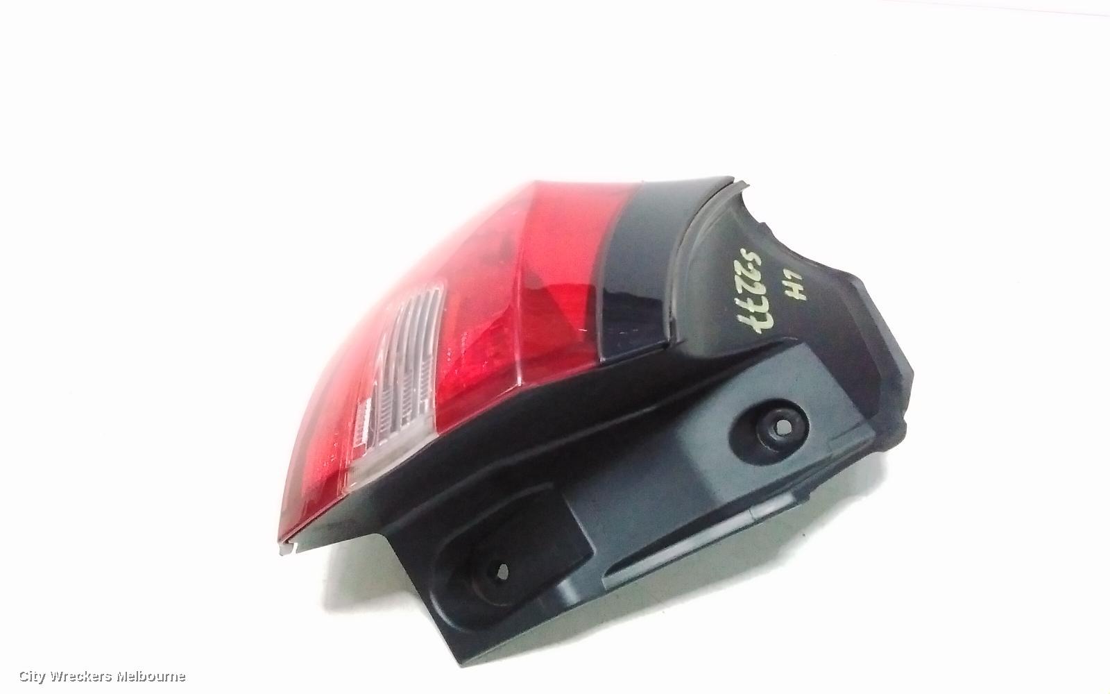 JEEP CHEROKEE LEFT TAILLIGHT, KL, IN BODY, 02/2014 - 03/2018 - Image 3