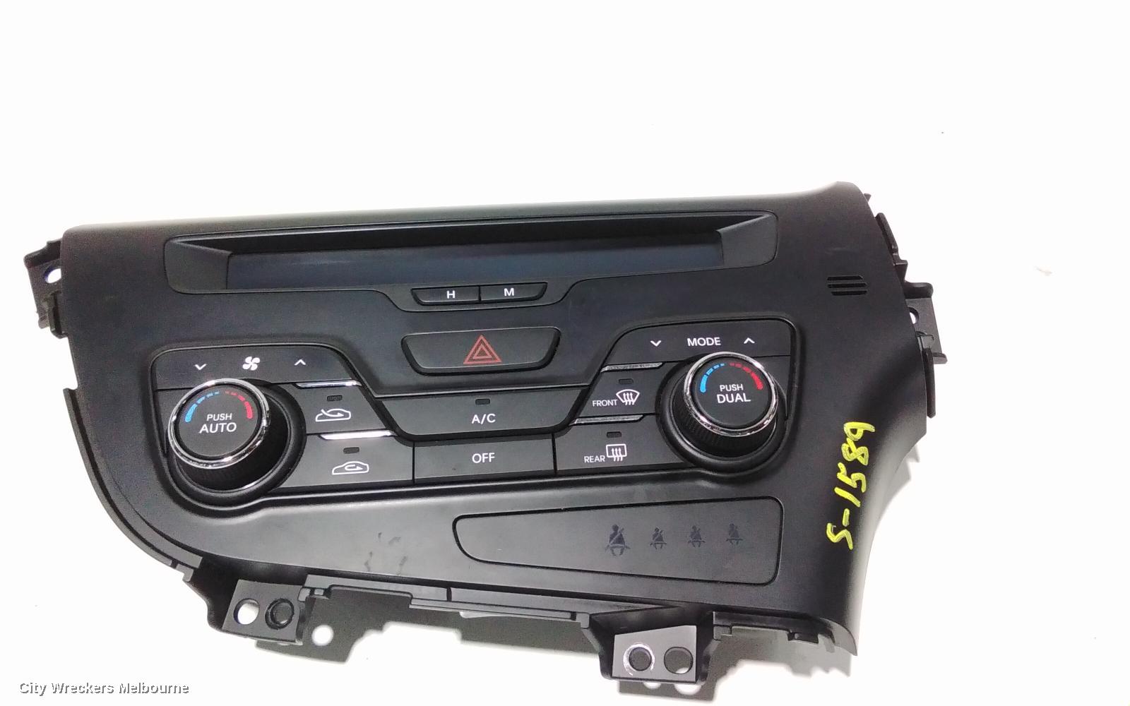 KIA OPTIMA HEATER/AC CONTROLS, TF, CLIMATE CONTROL TYPE, P/N VB6972502T080, 01/2011 - 10/2015 - Image 2