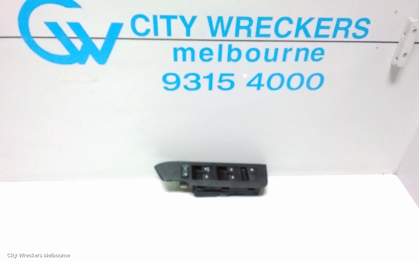 HOLDEN CAPTIVA PWR DR WIND SWITCH, RH FRONT (MASTER SWITCH), CAPTIVA 5 (VIN KL3D), CG, 01/2011 - 06/2018 - Image 1