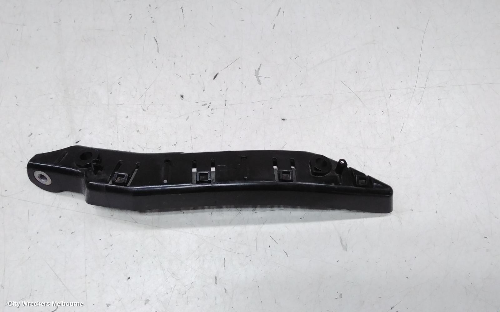 TESLA MODEL Y, 1ST GEN, 03/2022 ONWARDS, RHF BAR BRACKET / BAR SLIDE : 137306 - Image 1