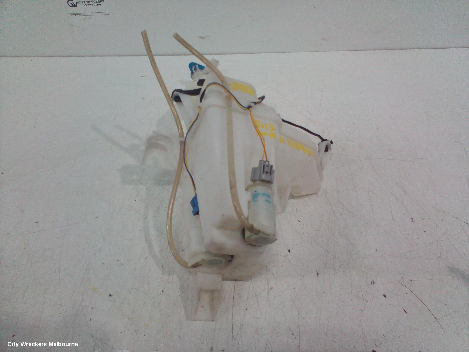 SUZUKI SWIFT WASHER BOTTLE, FZ, NON H/LAMP WASHER (RH SIDE), 08/2010 - 03/2017 - Image 2