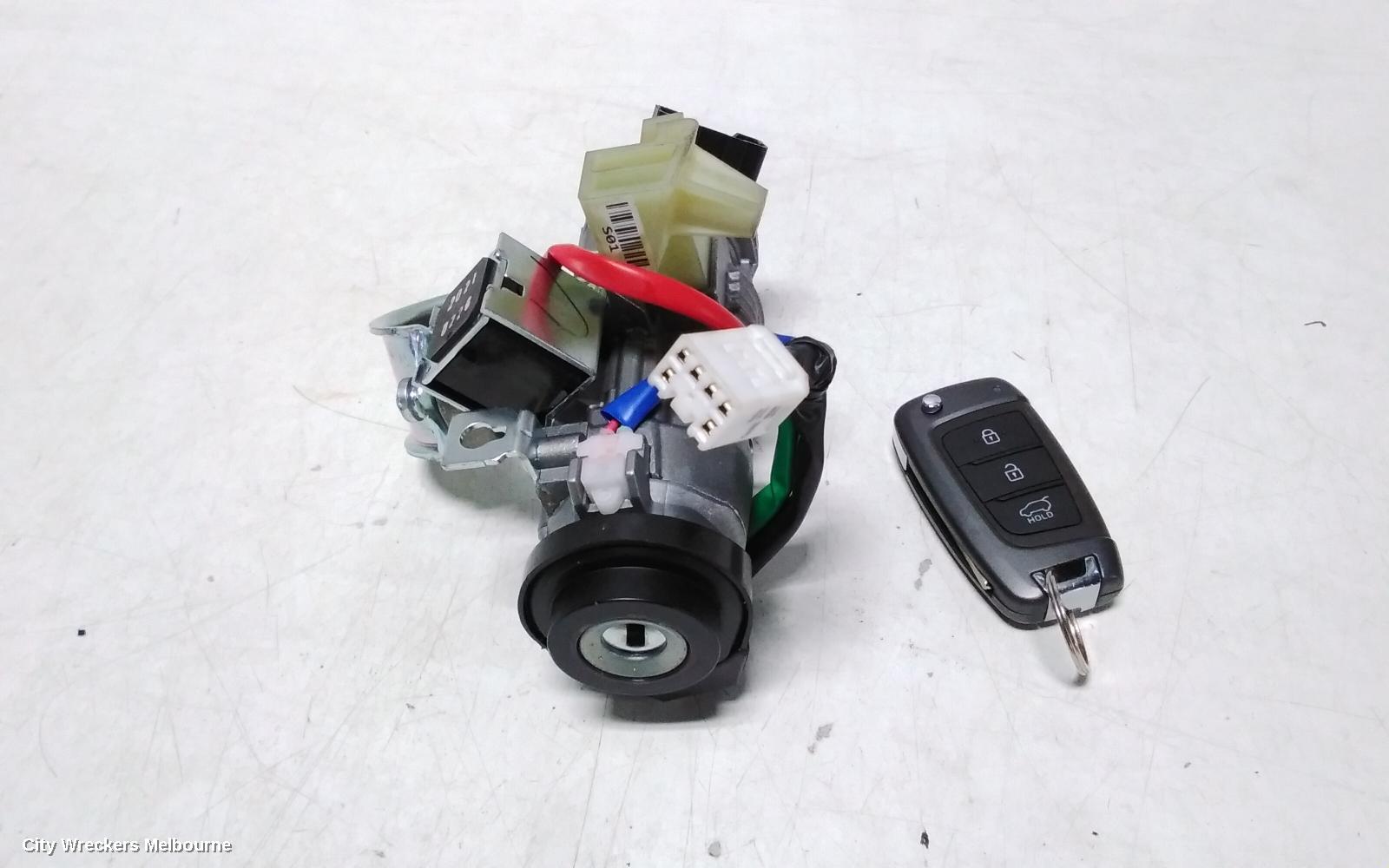 HYUNDAI I30 IGNITION W/ KEY, PD, HATCH, 03/2017 ONWARDS - Image 2