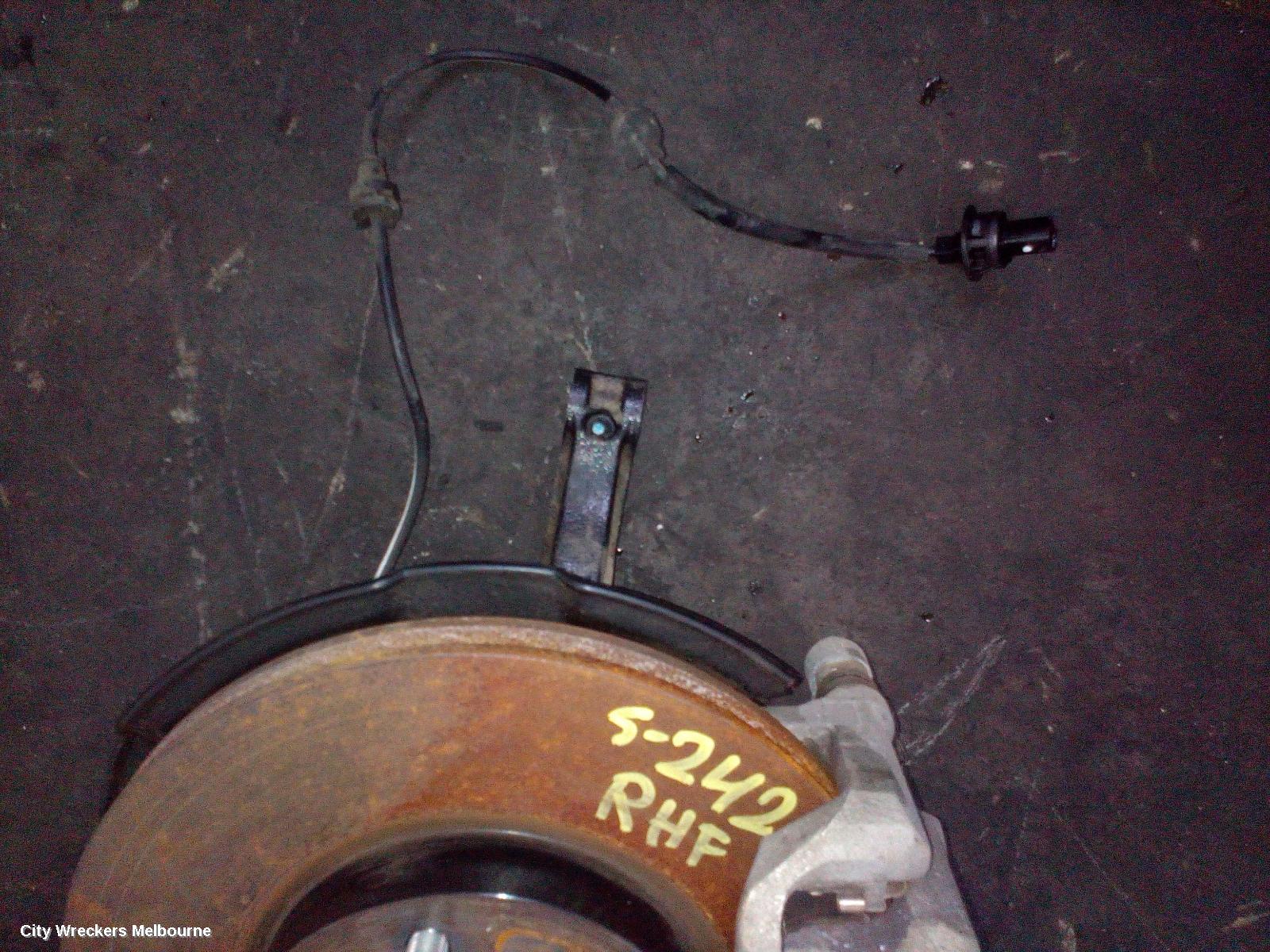 HONDA HRV RIGHT FRONT HUB ASSEMBLY, RV, 12/2021 ONWARDS - Image 3