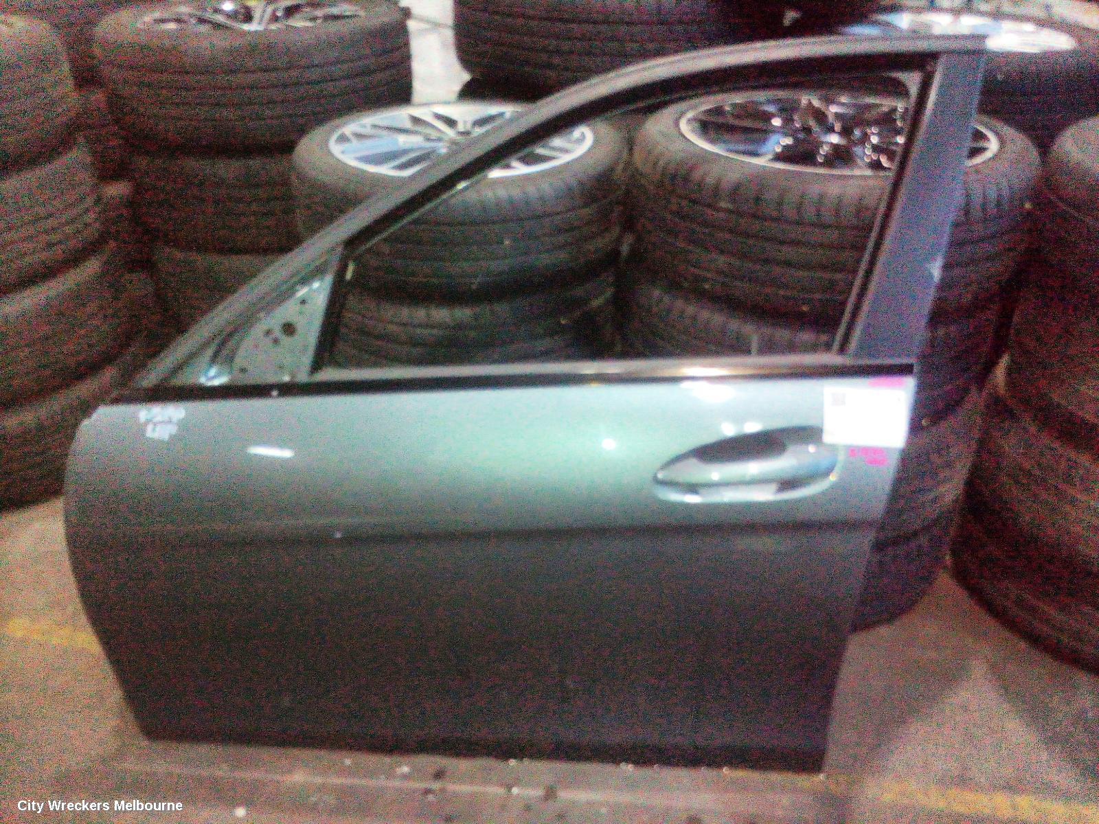 MERCEDES C CLASS LEFT FRONT DOOR, W204/S204, SEDAN/WAGON, 07/2007 - 07/2014 - Image 1
