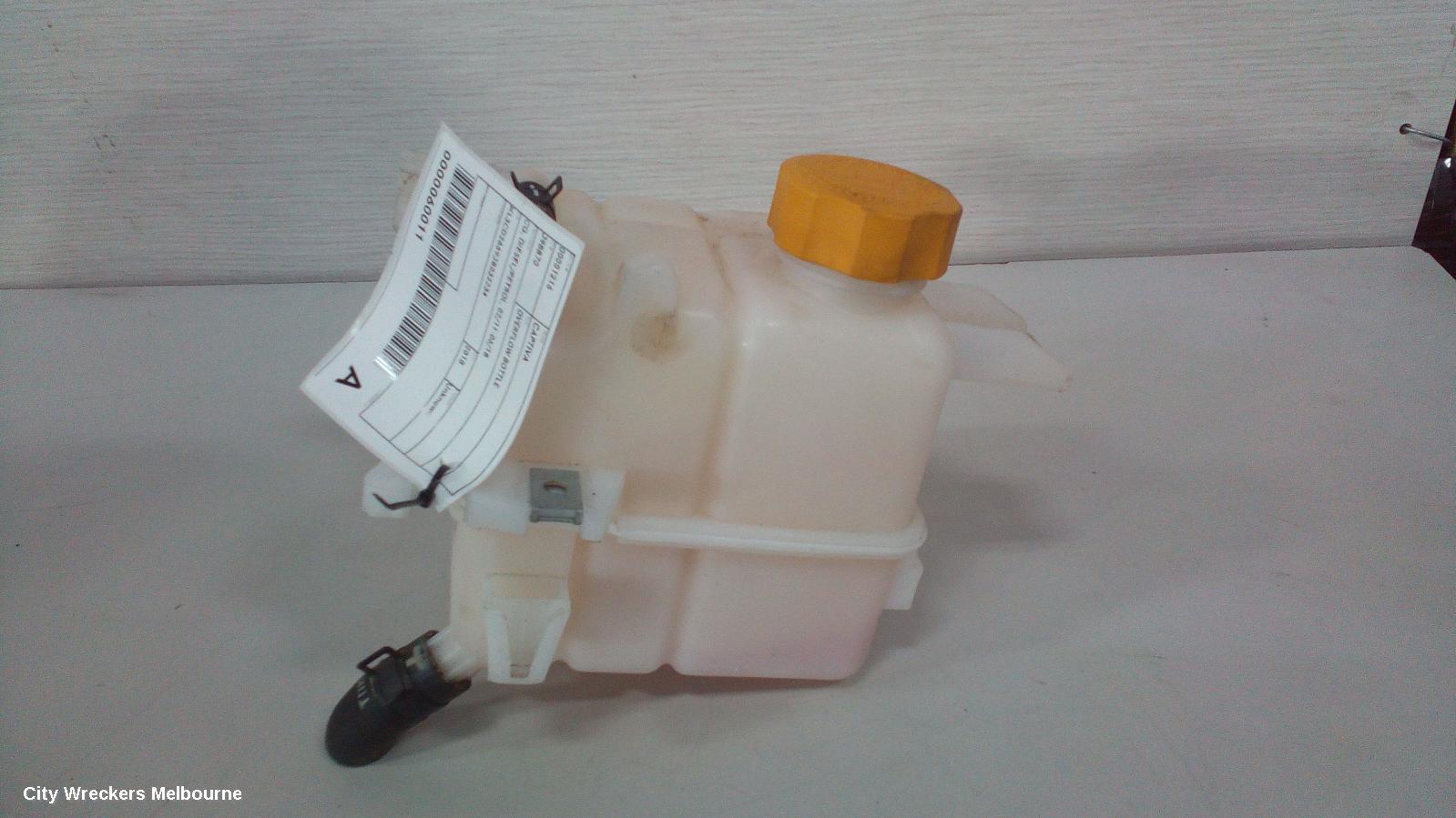 HOLDEN CAPTIVA OVERFLOW BOTTLE, CG, DIESEL/PETROL, 02/2011 - 06/2018 - Image 2