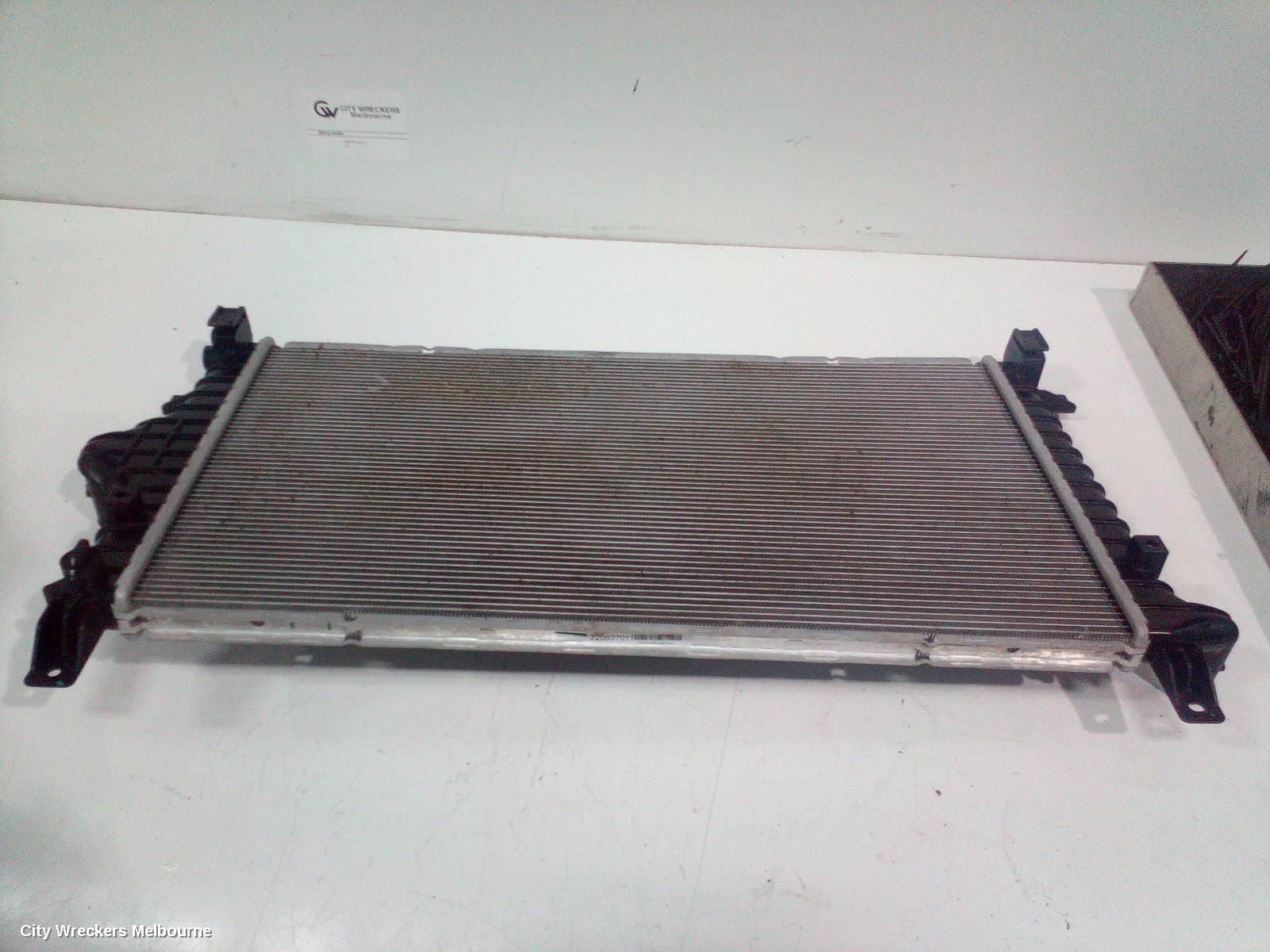 LDV G10 RADIATOR, AUTO, 2.0, DIESEL, SV7C (SECONDARY FOR TURBO), 06/2021 ONWARDS - Image 3
