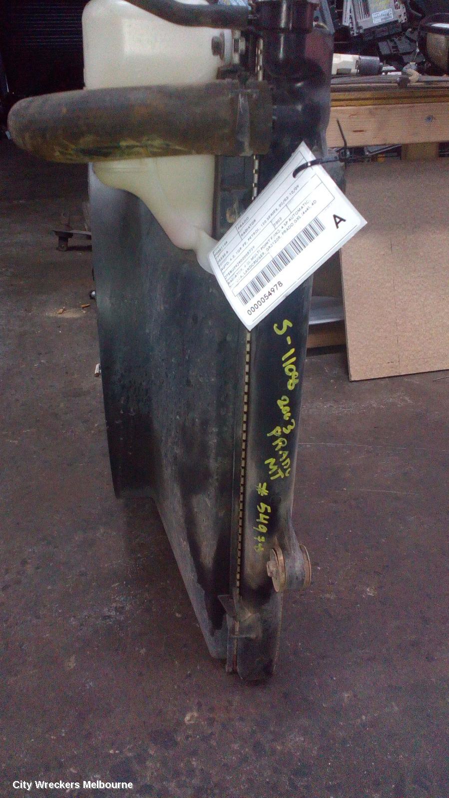 TOYOTA PRADO RADIATOR, MANUAL, 4.0, 1GR-FE, PETROL, 120 SERIES, 02/2003 - 10/2009 - Image 3