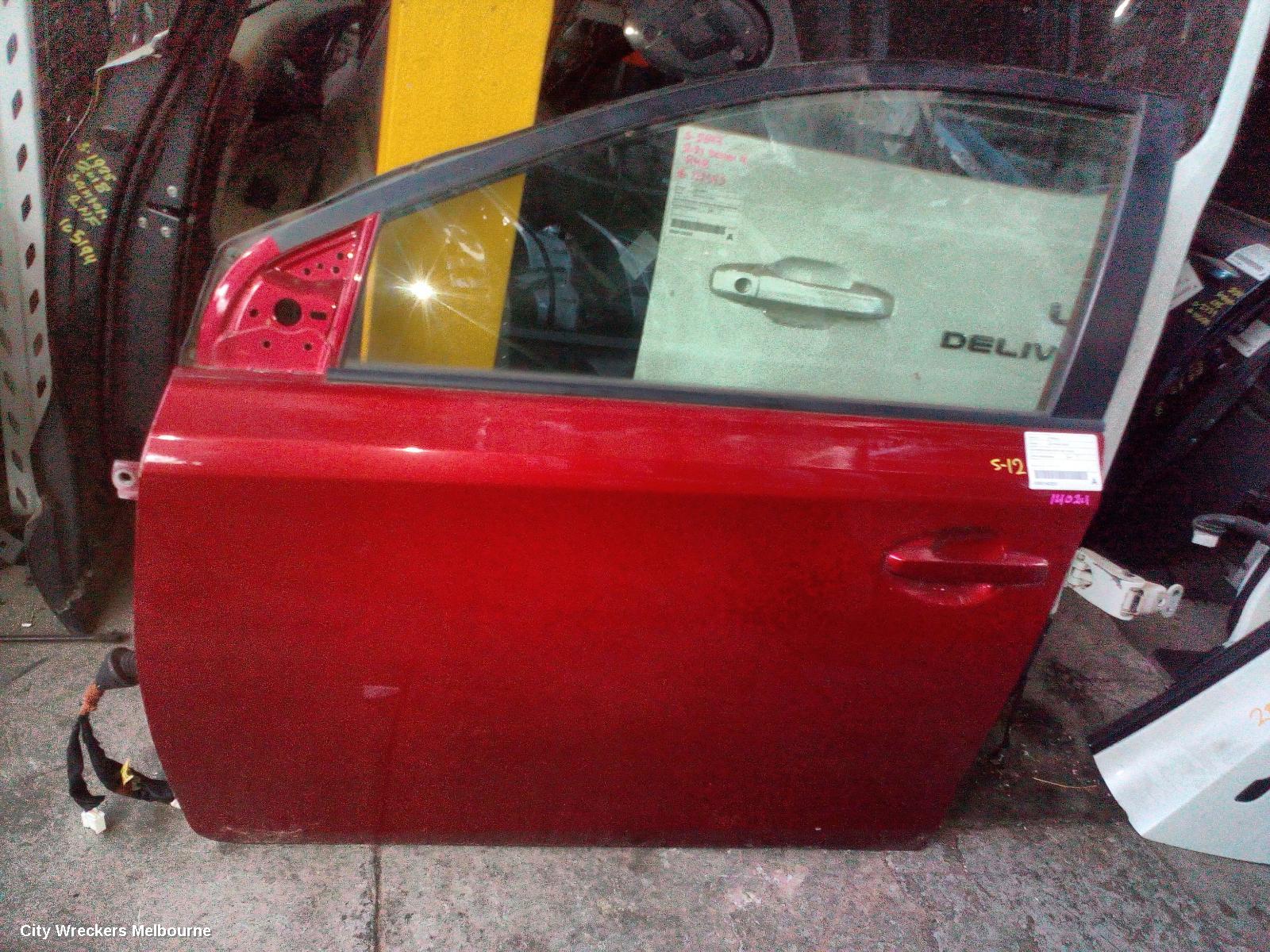 TOYOTA COROLLA LEFT FRONT DOOR, ZRE182R/ZWE186R, HATCH, 08/2012 - 06/2018 - Image 2