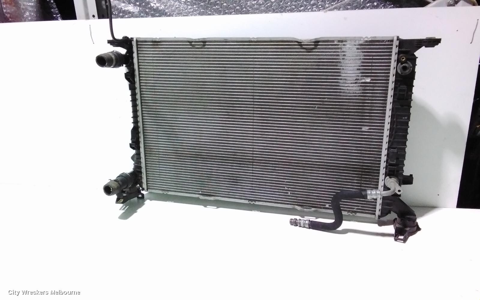 AUDI A4 RADIATOR, AUTO, 2.0, PETROL, B8 8K, CDNB/CDNC CODE, 02/2008 - 01/2016 - Image 3