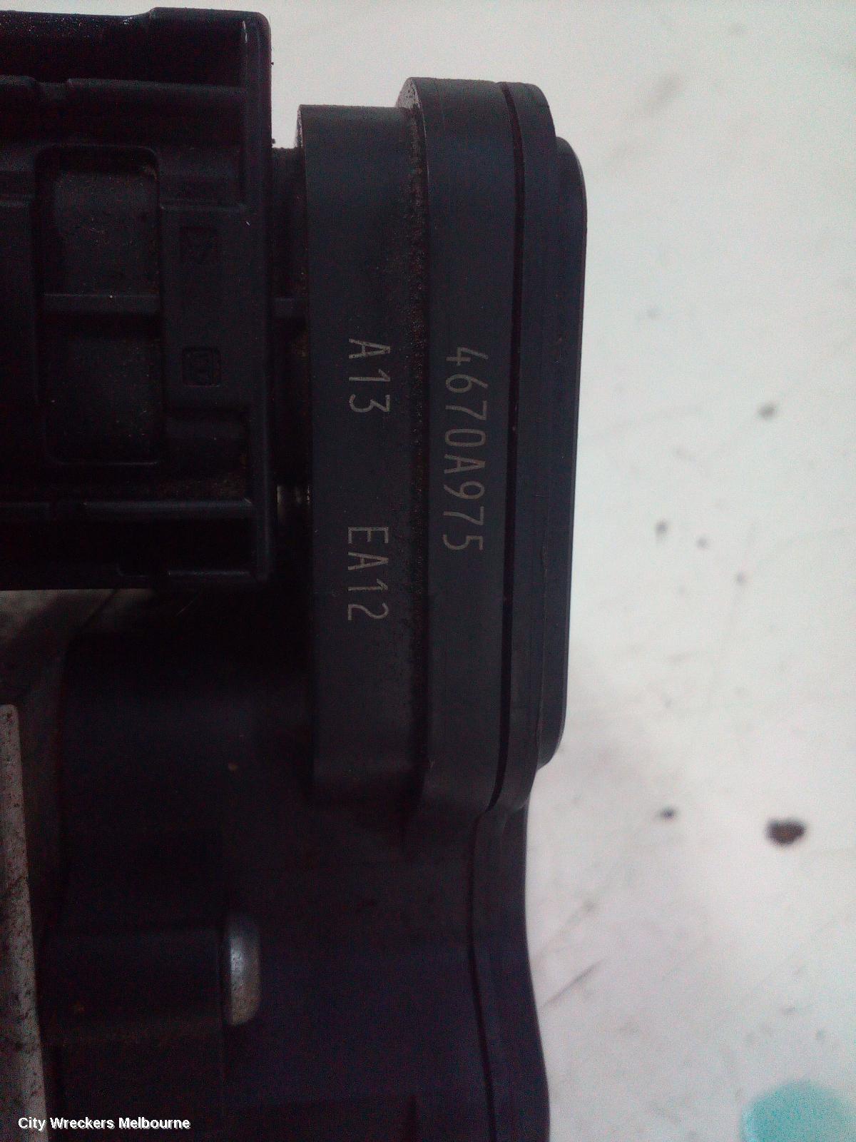 MITSUBISHI TRITON ABS PUMP/MODULATOR, MQ, P/N 4670A975, 04/2015 - 10/2018 - Image 3