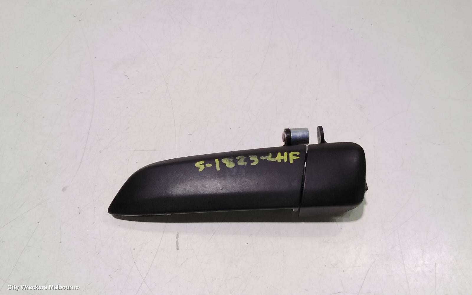 TOYOTA HIACE DOOR HANDLE, OUTER, LH FRONT, TRH/KDH, 03/2005 - 04/2019 - Image 2