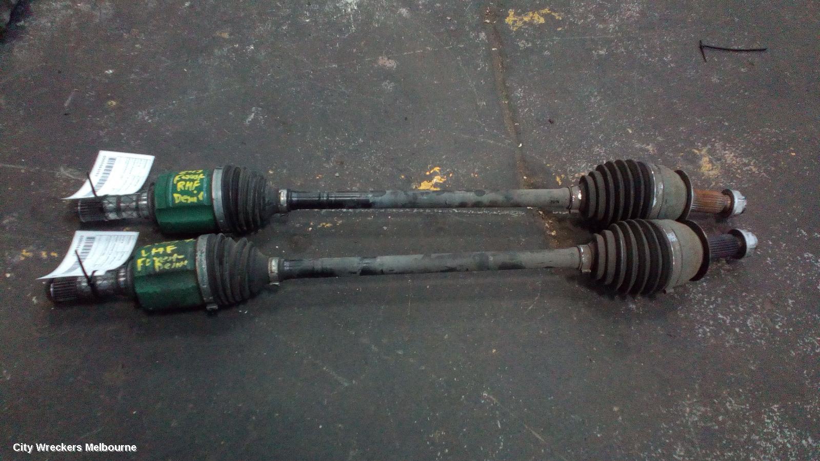 SUBARU FORESTER LEFT DRIVESHAFT, FRONT, MANUAL T/M, GREEN CV JOINT, SJ, 12/2012 - 11/2013 - Image 1