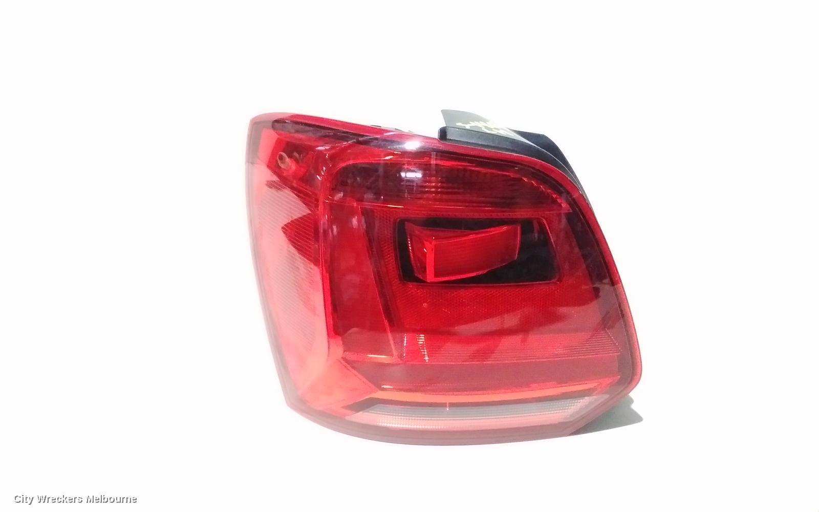 VOLKSWAGEN POLO LEFT TAILLIGHT, 6R, COMFORTLINE/TRENDLINE, RED INSERT TYPE, 05/2014 - 09/2017 - Image 1