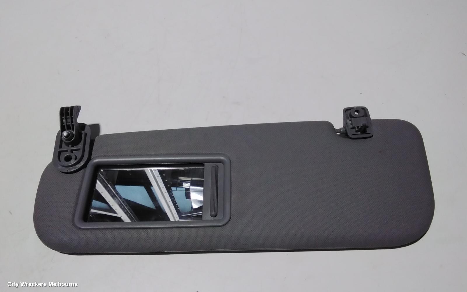 HYUNDAI VELOSTER SUNVISOR, FS, LH SIDE, GREY, W/ MIRROR & LAMP TYPE, 12/2011 - 02/2018 - Image 2