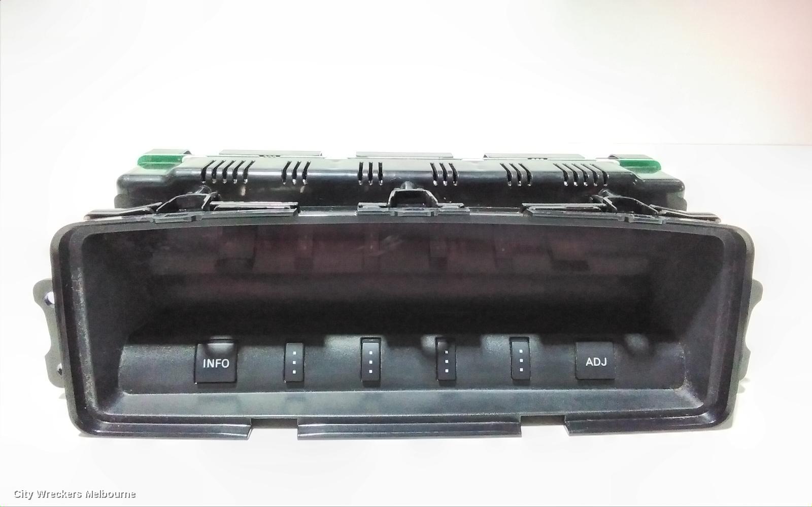 MITSUBISHI PAJERO RADIO/CD/DVD/SAT/TV, DISPLAY & HEAD UNIT, SAT NAV TYPE (A-01), NS-NW, 03/2008 - 08/2012 - Image 1