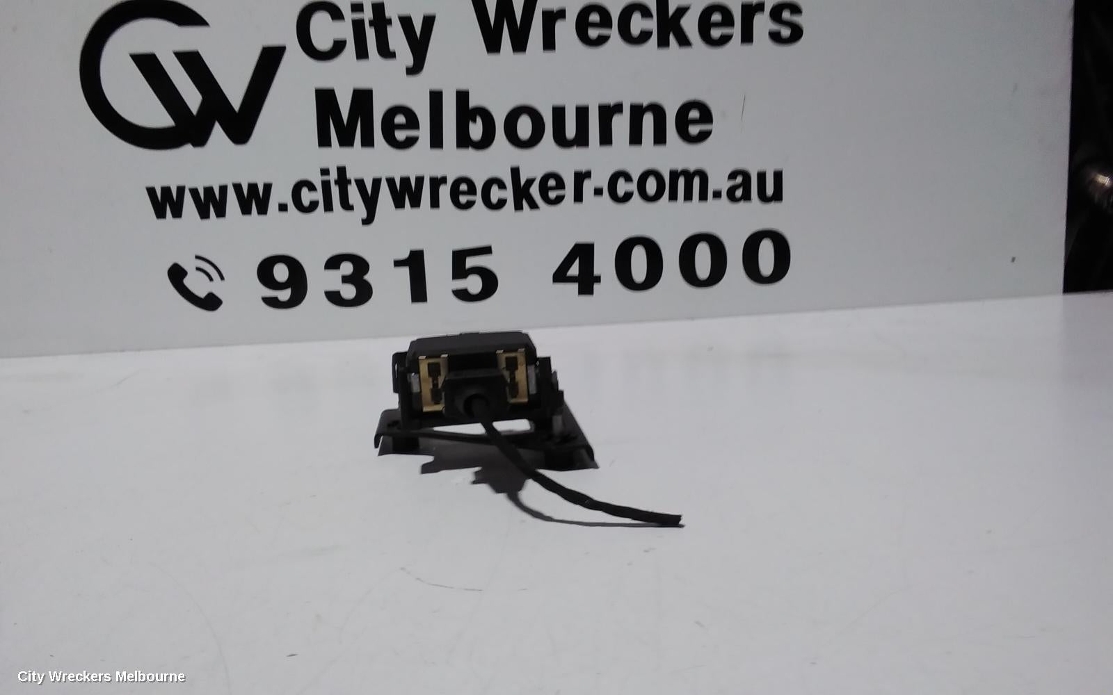 VOLKSWAGEN GOLF ECU, DISTANCE REGULATION AND RADAR CONTROL MODULE, GEN 7, 01/2013 - 08/2020 - Image 2