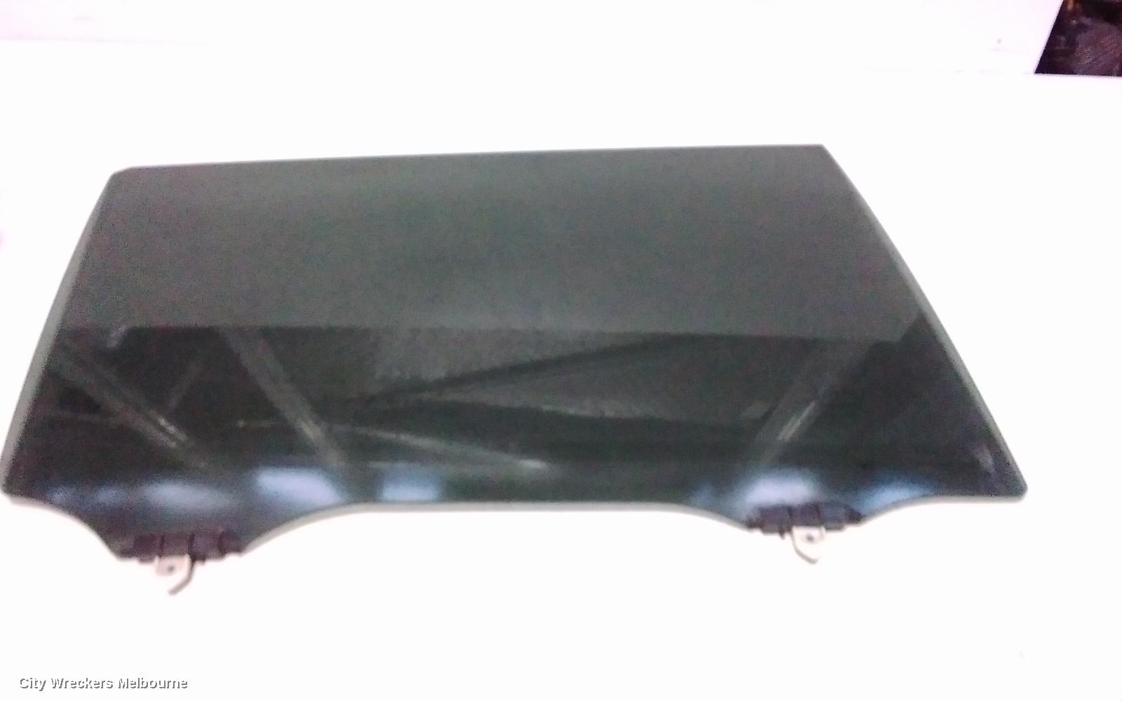 TOYOTA KLUGER RIGHT REAR DOOR WINDOW, GSU50/GSU55, 12/2013 - 02/2021 - Image 2