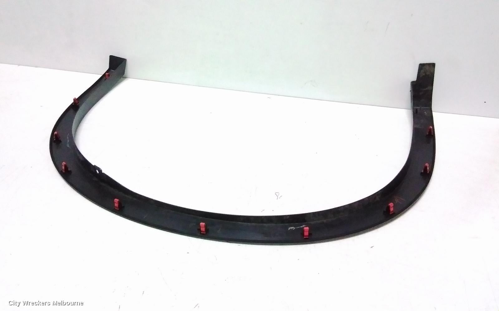 MITSUBISHI OUTLANDER WHEEL ARCH FLARE, LH FRONT (IN BODY), ZJ-ZL, 10/2012 - 07/2021 - Image 3