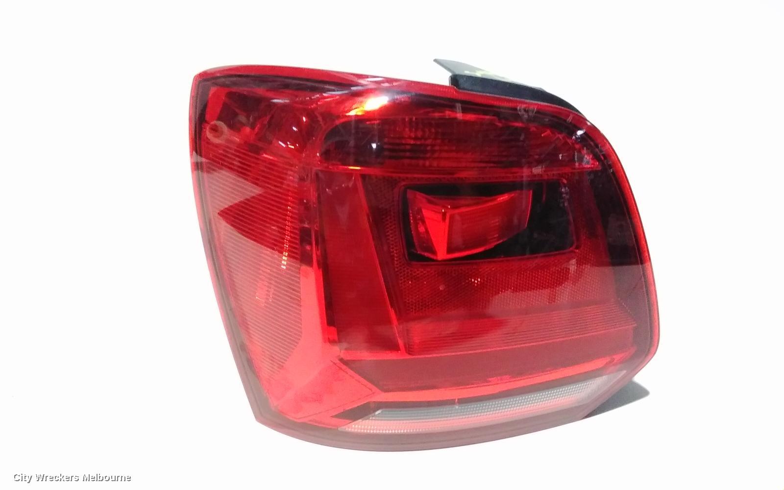 VOLKSWAGEN POLO LEFT TAILLIGHT, 6R, COMFORTLINE/TRENDLINE, RED INSERT TYPE, 05/2014 - 09/2017 - Image 2