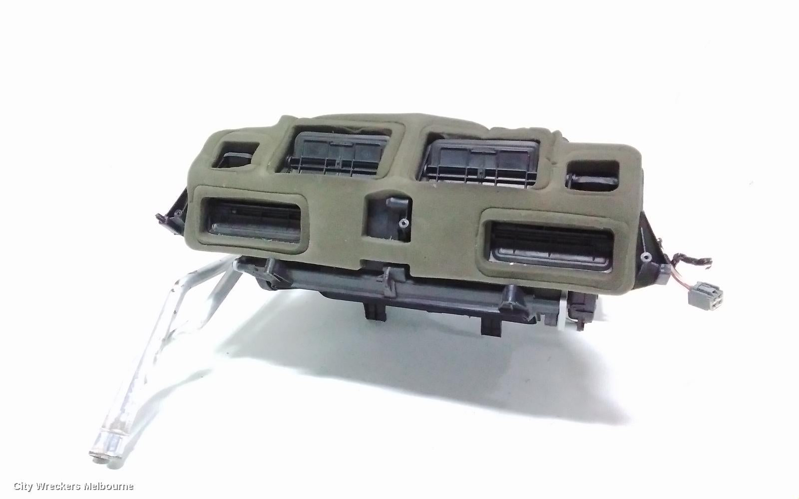 CHRYSLER 300C HEATER CORE/BOX, 11/2005 - 12/2011 - Image 2