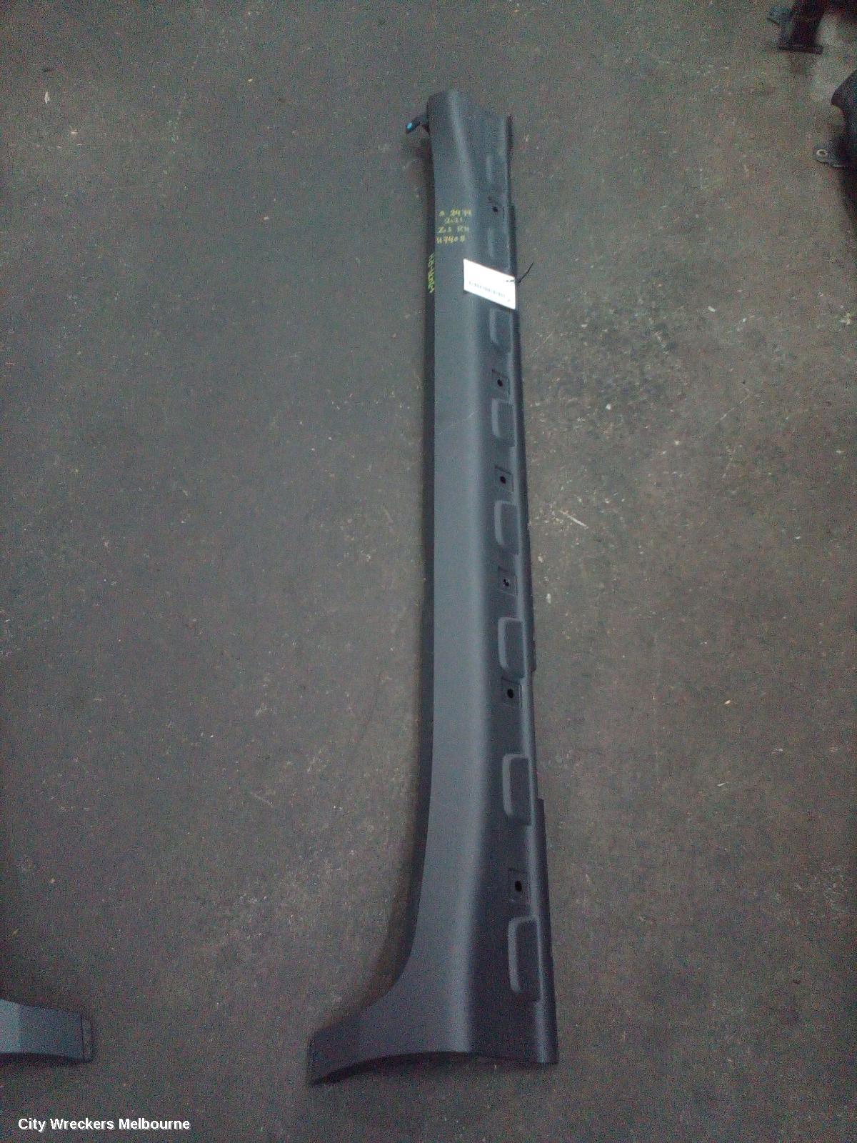 MG ZS SIDE STEP/SKIRT, AZS1, 09/2017 - 06/2025 - Image 1