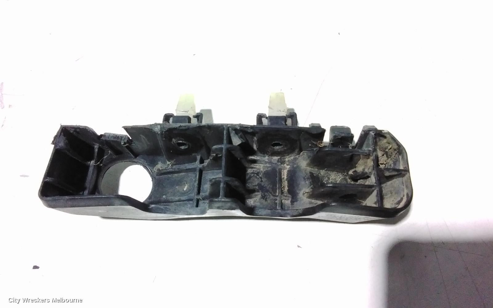 HYUNDAI VELOSTER, FS, 10/2011 - 08/2019, LHF BAR BRAKET: 105549 - Image 3