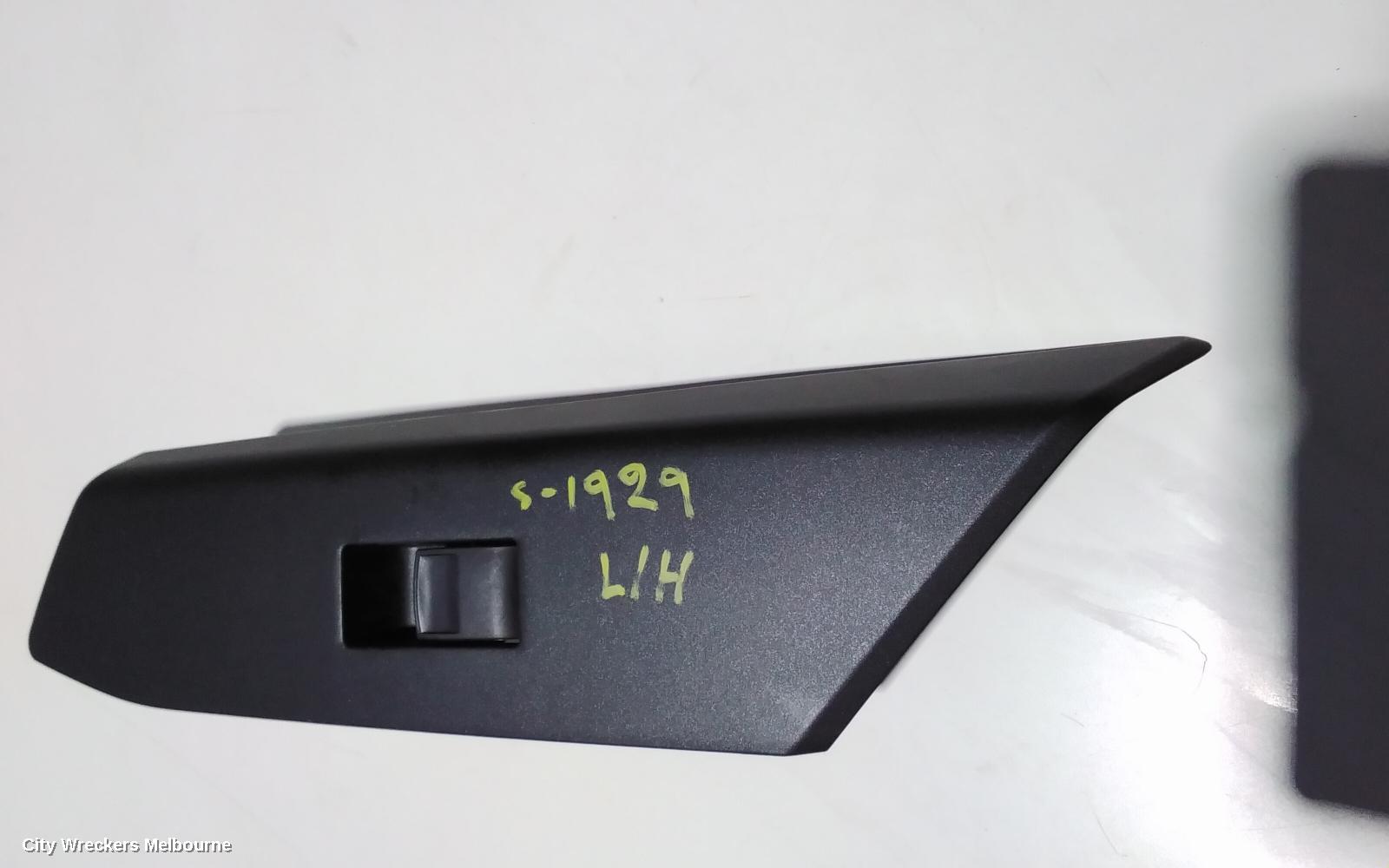 TOYOTA RAV4 PWR DR WIND SWITCH, LH FRONT, XA40, 12/2012 - 11/2018 - Image 1