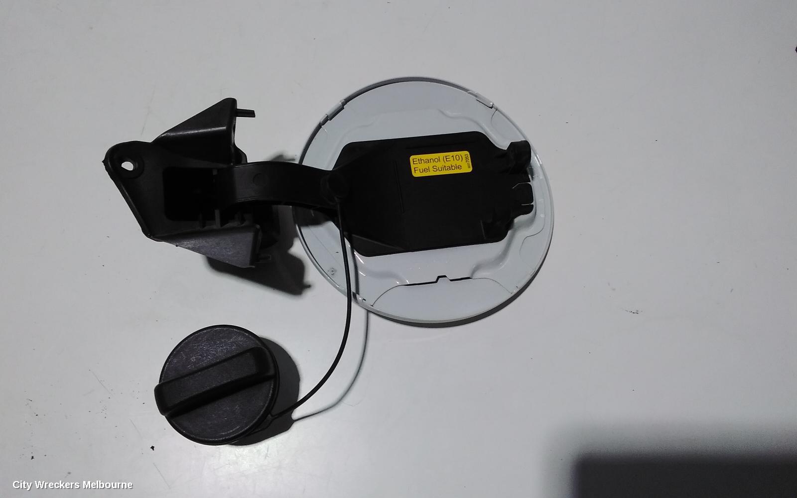 HOLDEN COMMODORE FUEL DOOR / FILLER, VF, UTE, 05/2013 - 12/2017 - Image 2
