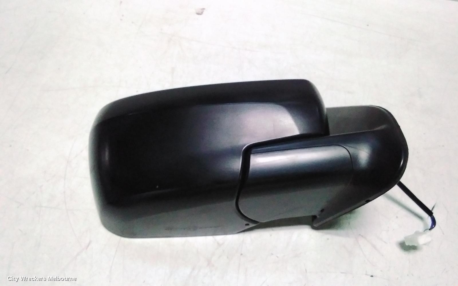 ISUZU MU-X RIGHT DOOR MIRROR, 2ND GEN, W/ MANUAL FOLD, NON HEATED TYPE, BLACK, 03/2021 ONWARDS - Image 2