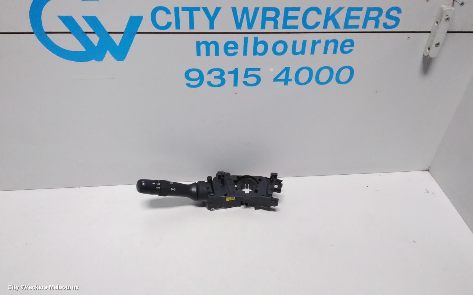 TOYOTA KLUGER COMBINATION SWITCH, FLASHER SWITCH, GSU40-GSU45, W/ FOGLAMP TYPE, 05/2007 - 12/2013 - Image 1