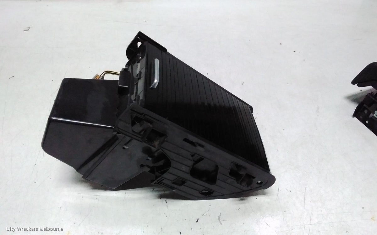 LAND ROVER DISCOVERY SPORT TRIM PANEL, L550, 01/2015 ONWARDS - Image 1