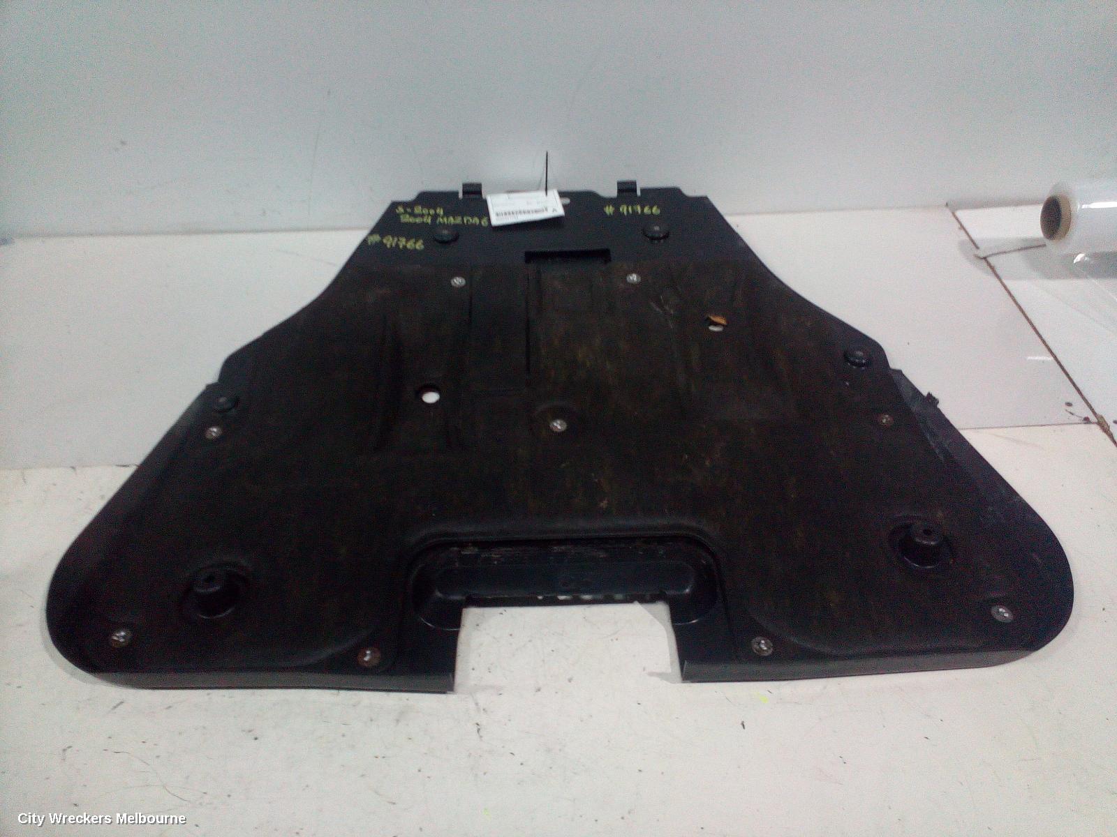 MAZDA 6 ENGINE COVER, PETROL, 2.3, L3, GG/GY, 09/2002 - 07/2005 - Image 3