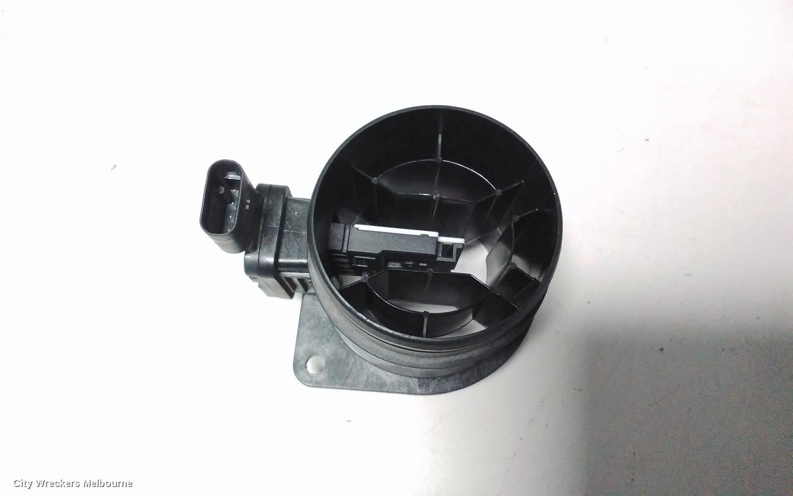 VOLKSWAGEN TIGUAN AIR FLOW METER, 2.0, PETROL, DGVA/CZPA CODE, 5NA, 06/2016 ONWARDS - Image 3