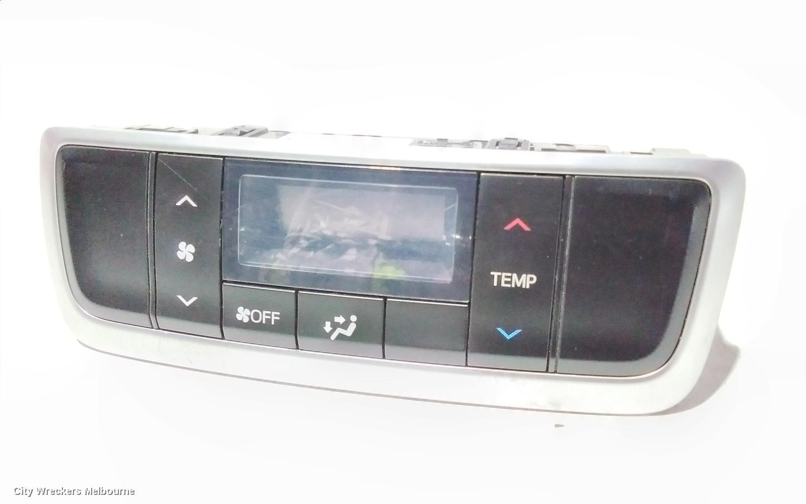 TOYOTA KLUGER HEATER/AC CONTROLS, GSU50/GSU55, CLIMATE CONTROL TYPE (REAR), 12/2013 - 02/2021 - Image 3