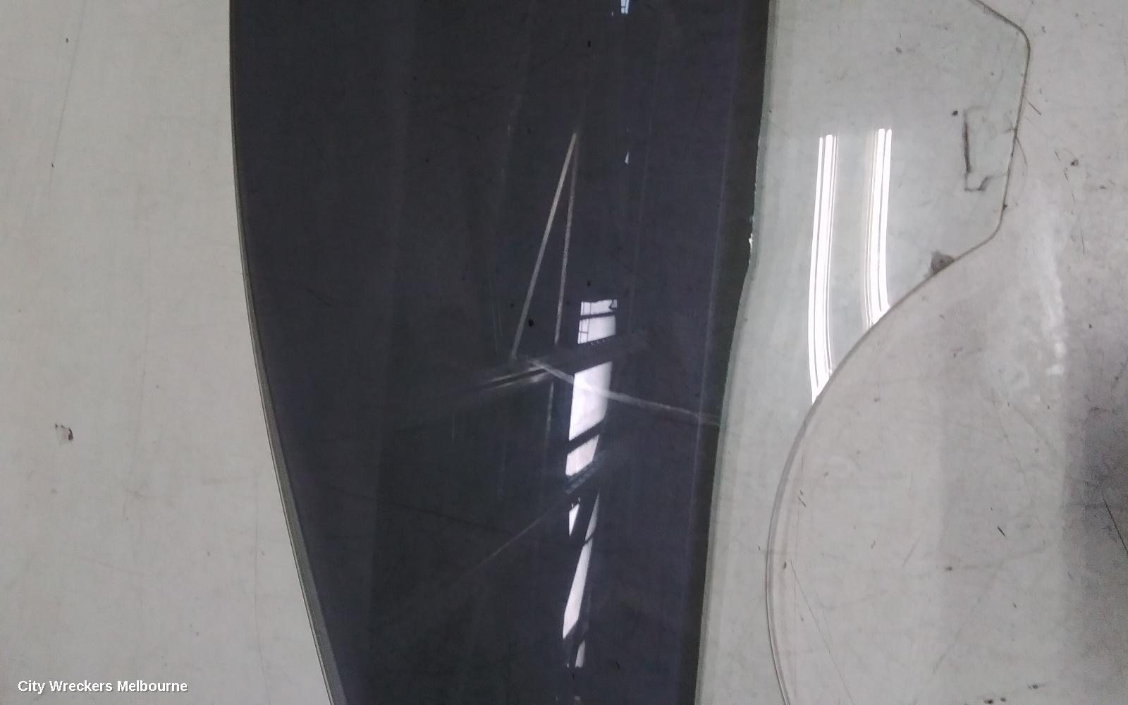 HYUNDAI I30 LEFT FRONT DOOR WINDOW, FD, HATCH, 09/2007 - 04/2012 - Image 3