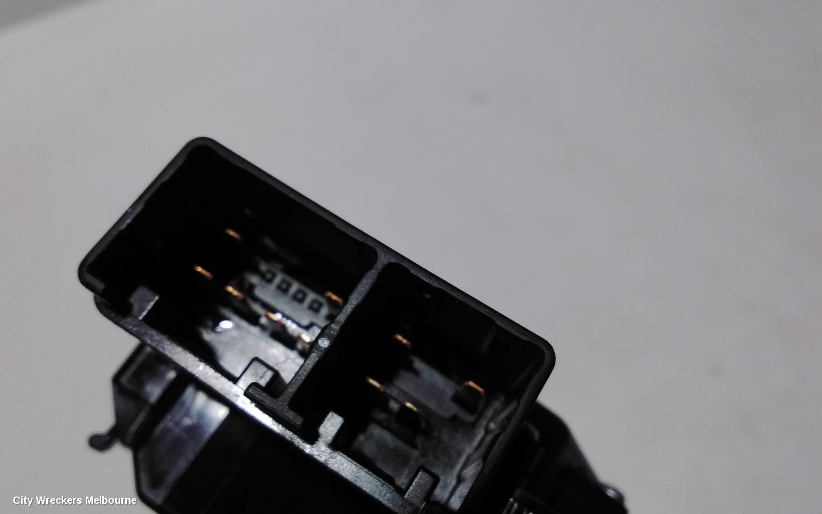 TOYOTA COROLLA COMBINATION SWITCH, WIPER SWITCH, ZRE182R, HATCH, 10/2012 - 06/2018 - Image 3