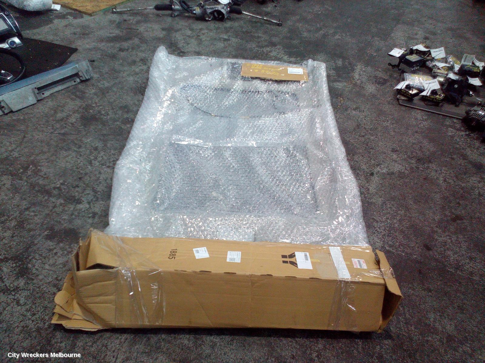 TOYOTA COROLLA HOODLINING, ZRE182R 10/2012 - 06/2018 - Image 3