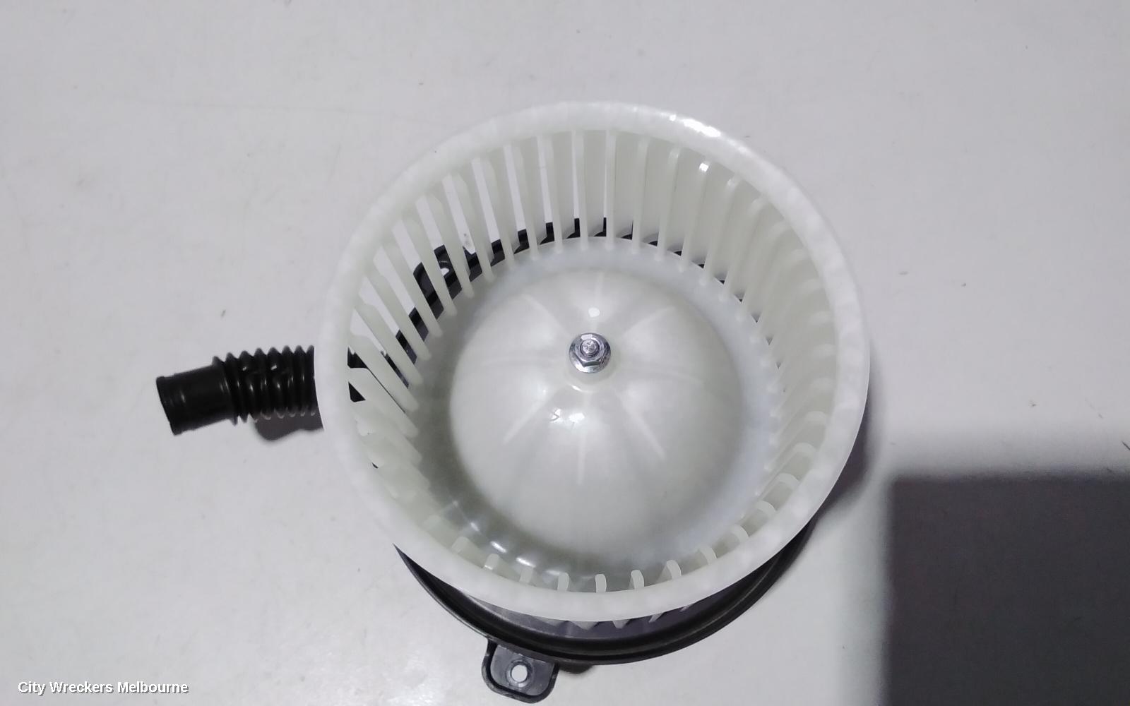 MITSUBISHI TRITON HEATER FAN MOTOR, MQ-MR, FRONT, 03/2015 - 10/2021 - Image 2