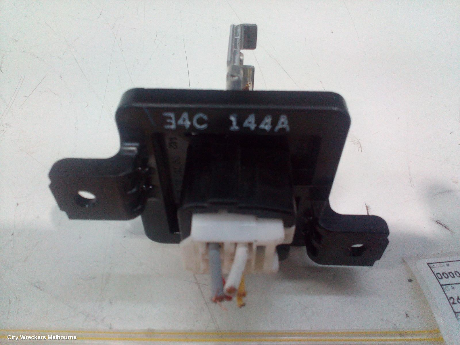 SUZUKI SWIFT FAN SPEED RESISTOR, AZ, 04/2017 - 03/2025 - Image 2