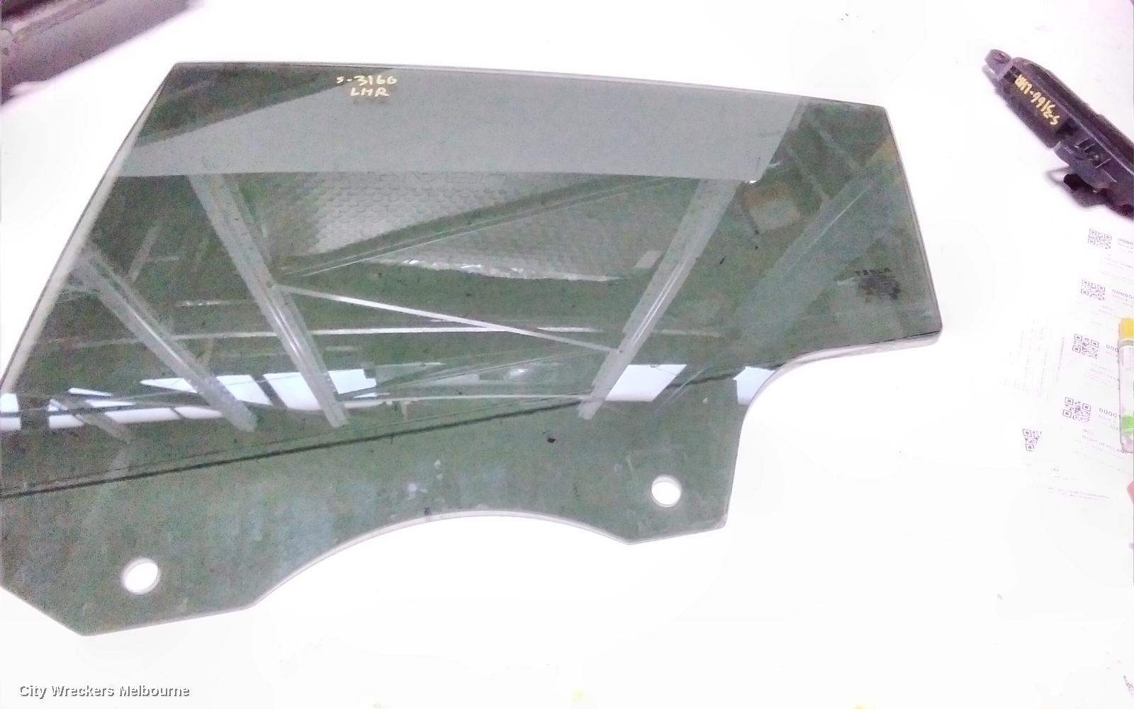 TESLA MODEL Y LEFT REAR DOOR WINDOW, 1ST GEN, 03/2022 - 02/2025 - Image 2