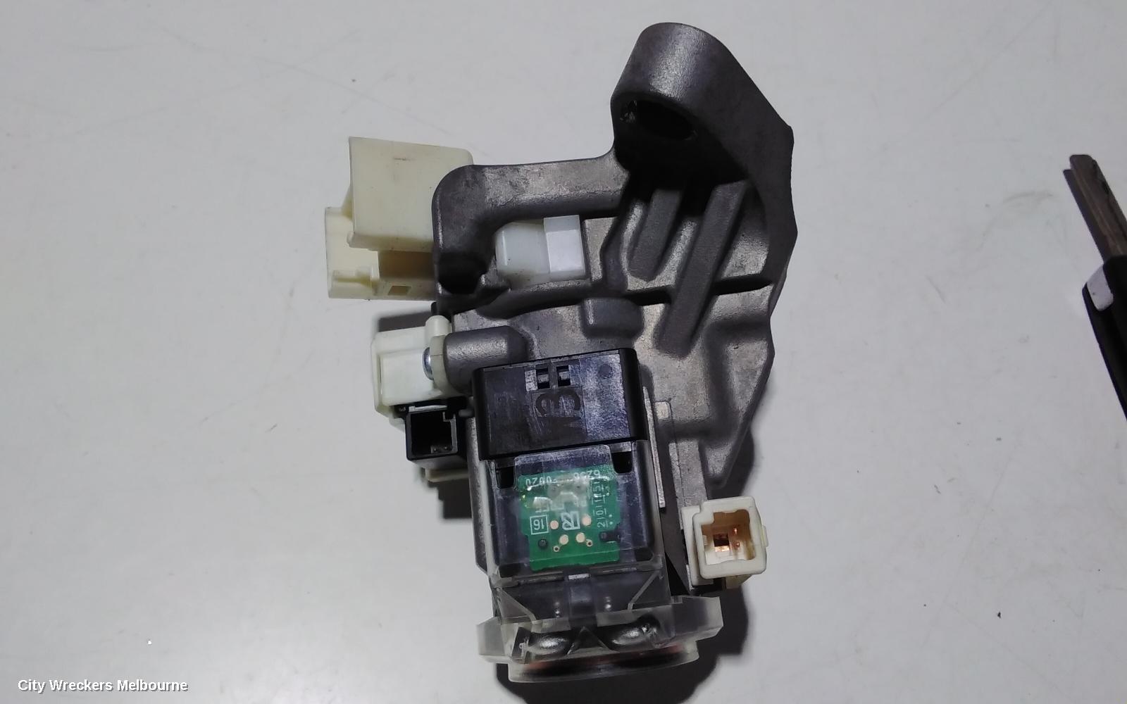 TOYOTA CAMRY IGNITION W/ KEY, XV50, 05/2015 - 10/2017 - Image 3