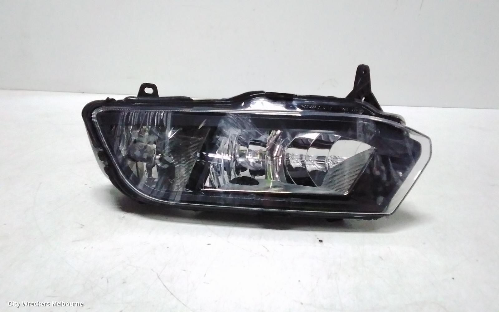 VOLKSWAGEN POLO LEFT INDICATOR/FOG/SIDE, BUMPER FOGLAMP, 6R, 05/2014 - 09/2017 - Image 2